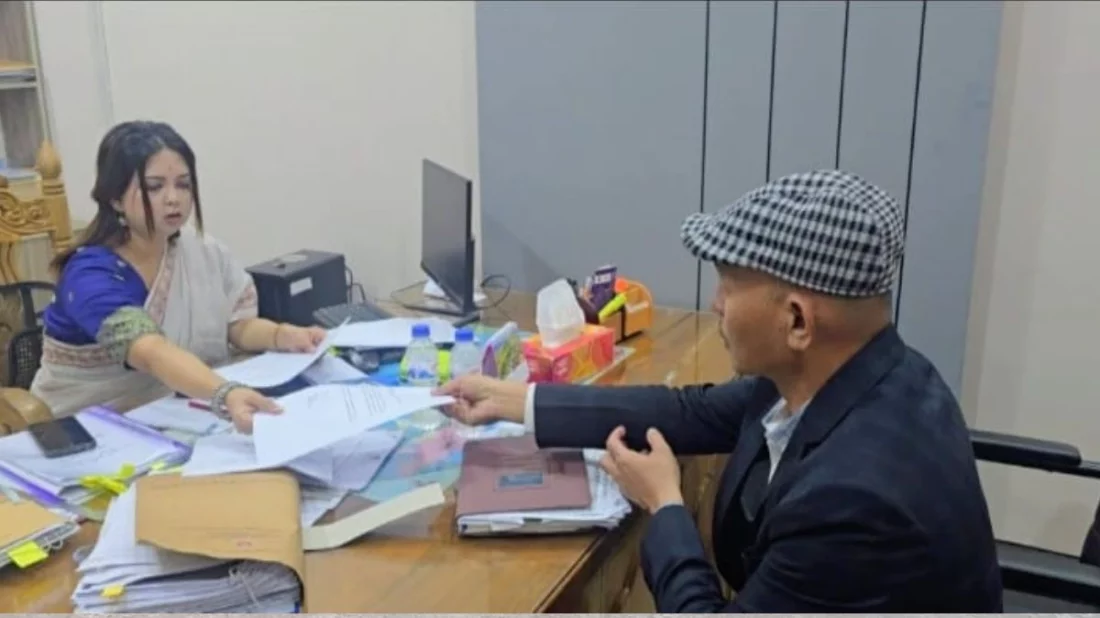 রাঙ্গামাটি-২৯৯ আসনের স্বতন্ত্র প্রার্থী পহেল চাকমার গানম্যান চেয়ে আবেদন